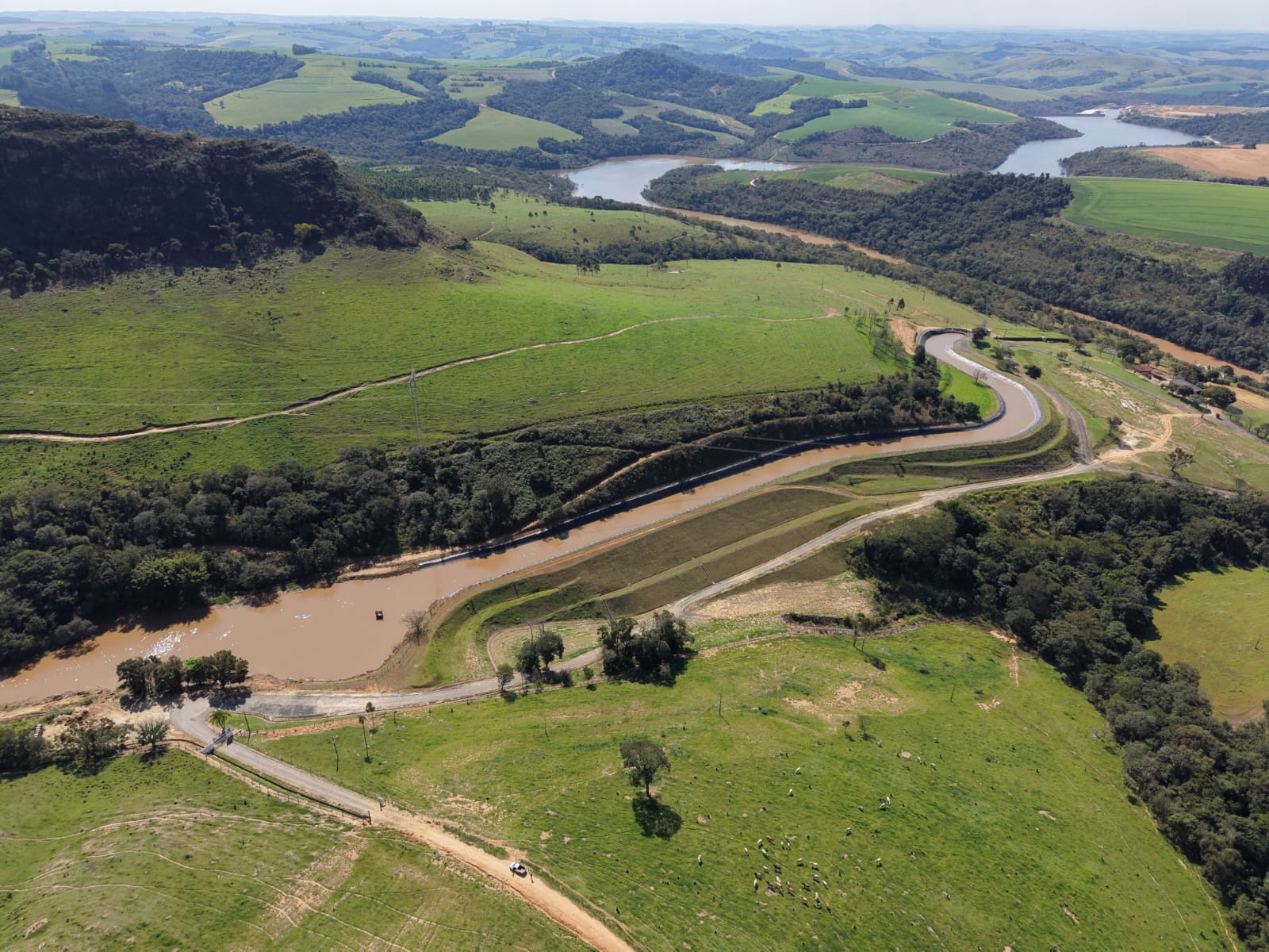 Recuperação Aterro e Drenagem do Canal de Adução - Usina PCH Pesqueiro Energia S.A.